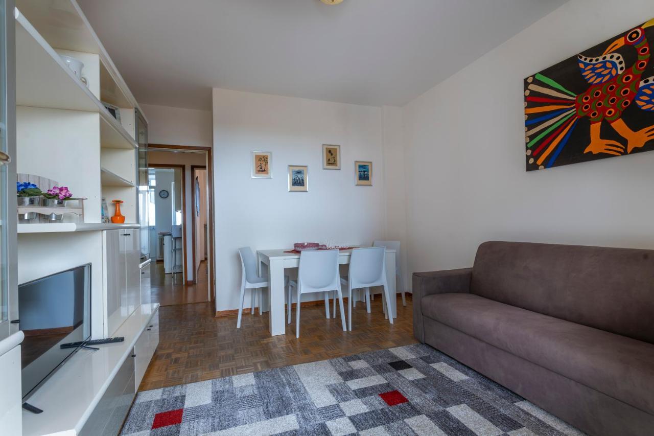 Zia Dina Apartment Pasian di Prato Екстериор снимка